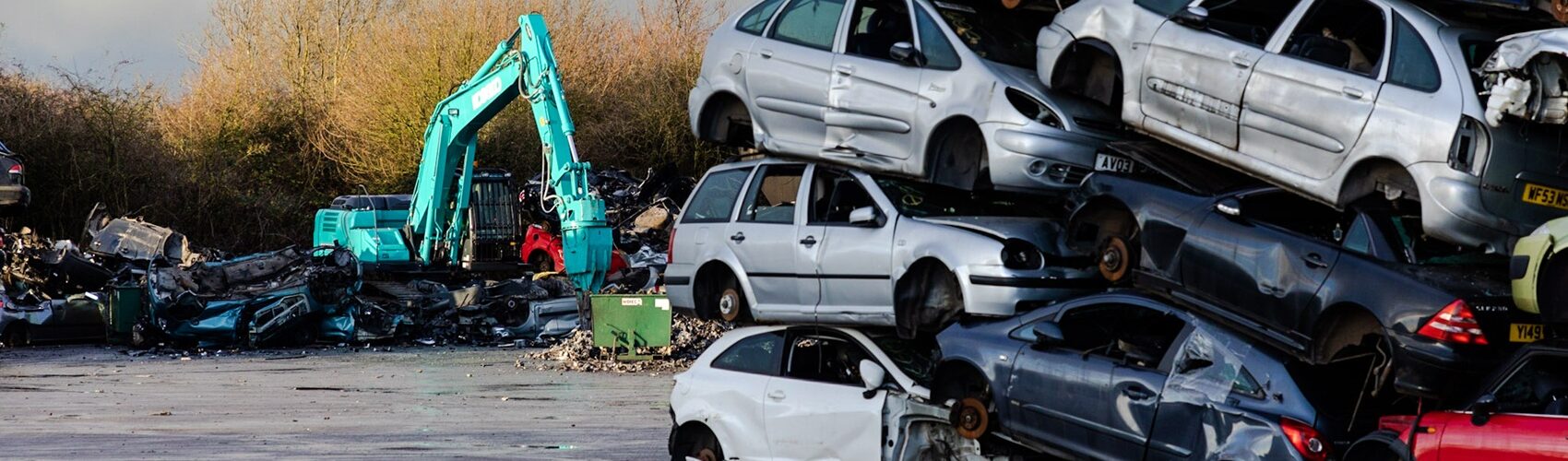 Car dsimantling 1700x800