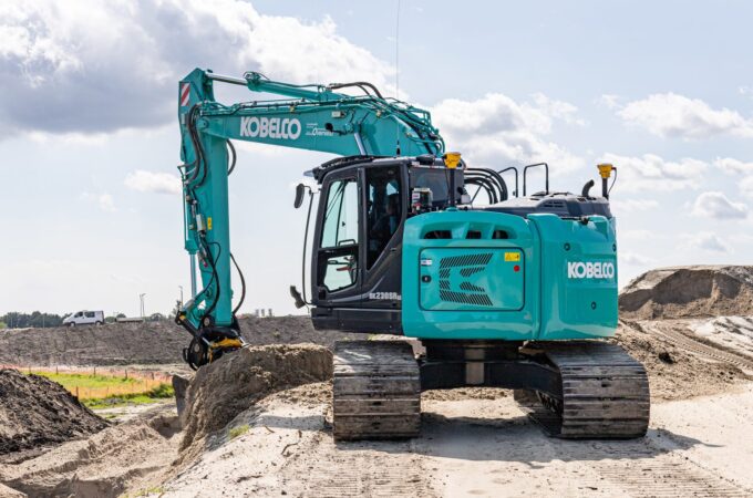 SK230SRLC 7 C KEMP GROUP NL 1 1536×1024